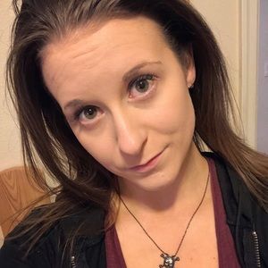 Meet your Posher, Lindsey